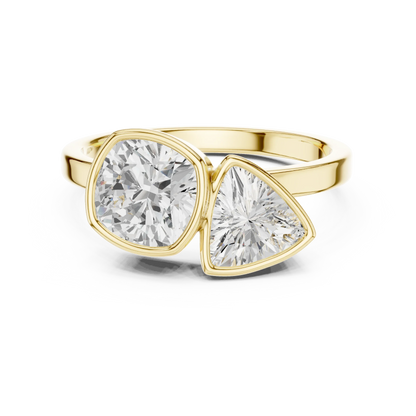 Bezel Toi et Moi yellow gold ring with cushion and trillion lab-grown diamonds