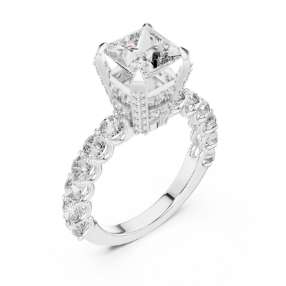 Princess Cut Diamond Ring with Pav茅 Band