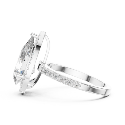 Pear Cut Halo Diamond Engagement Ring with Pav茅 Band
