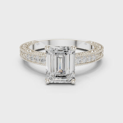 Uma Vintage Lace Emerald Diamond Pavé Ring