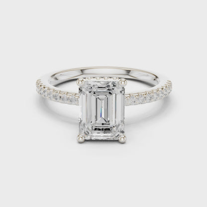 Mantle Aurelia Pavé Emerald Diamond Ring