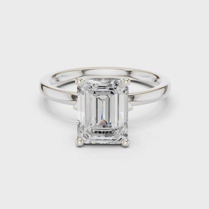 Nola Classic Emerald Diamond Ring