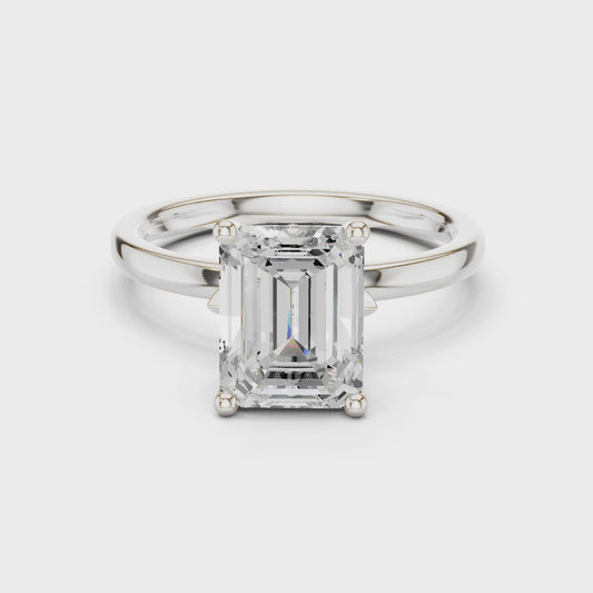 Nola Classic Emerald Diamond Ring
